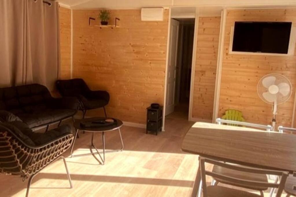 Mobil Home De Patricia Et Franck A Sigean Extérieur photo