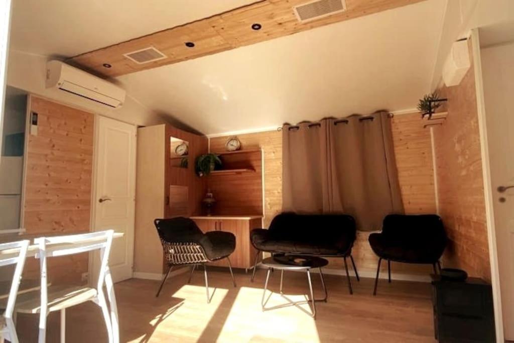 Mobil Home De Patricia Et Franck A Sigean Extérieur photo